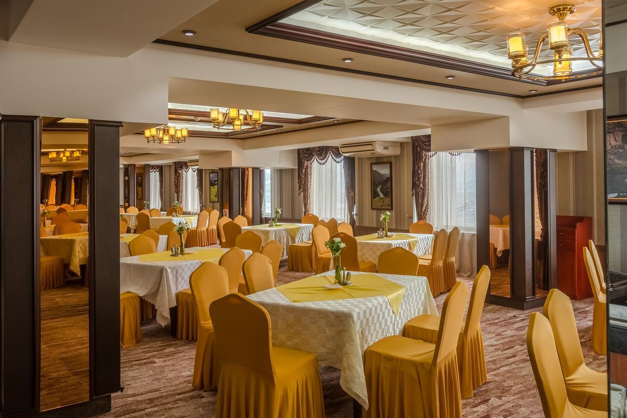 Grand Hill Hotel Ulaanbaatar Exterior photo